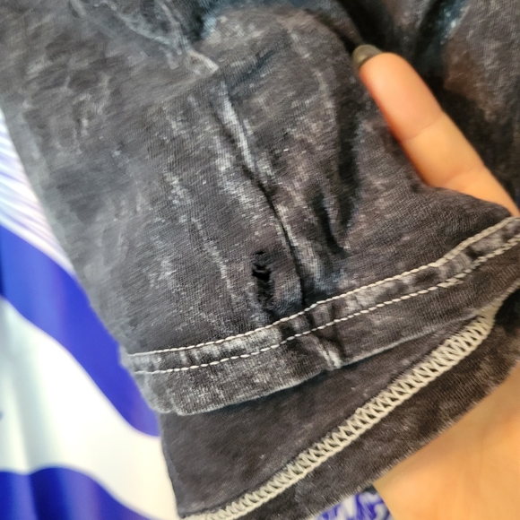 Nintendo Legend of Zelda Link Shirt - Picture 5 of 9